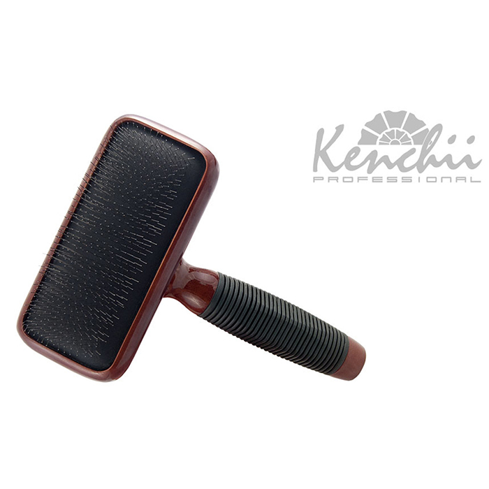 Kenchii™ Slicker Brush Medium